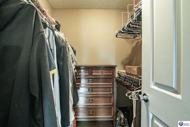 16 Sarah Court, Rineyville, KY 40162