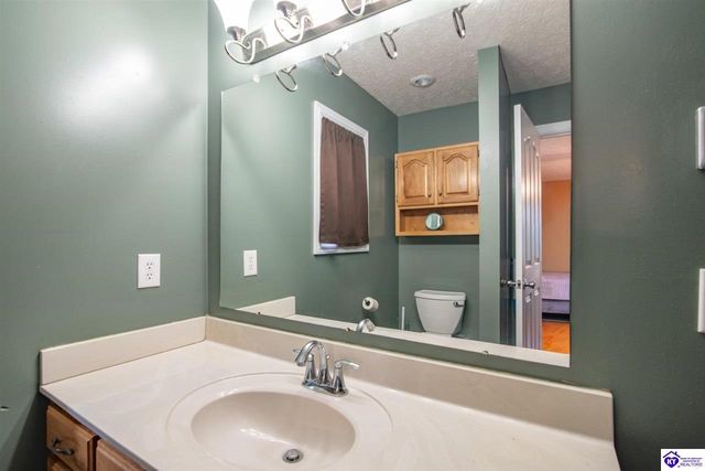 16 Sarah Court, Rineyville, KY 40162