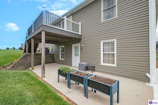 16 Sarah Court, Rineyville, KY 40162