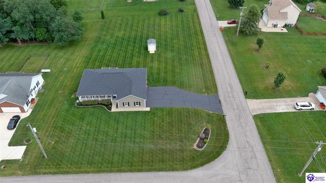 16 Sarah Court, Rineyville, KY 40162