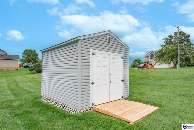 16 Sarah Court, Rineyville, KY 40162