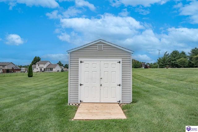 16 Sarah Court, Rineyville, KY 40162