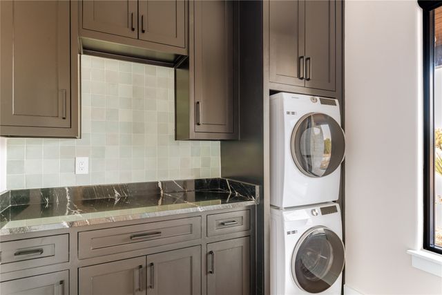 5579 County Road 2013, Glen Rose, TX 76690