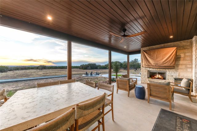 5579 County Road 2013, Glen Rose, TX 76690