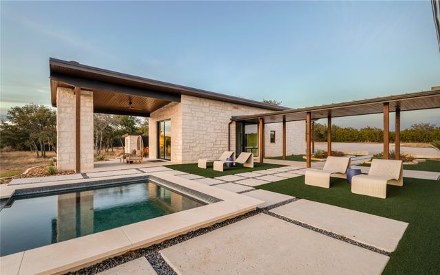 5579 County Road 2013, Glen Rose, TX 76690