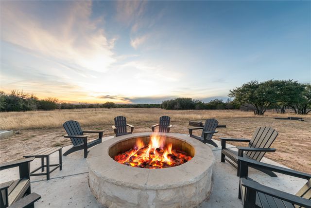 5579 County Road 2013, Glen Rose, TX 76690