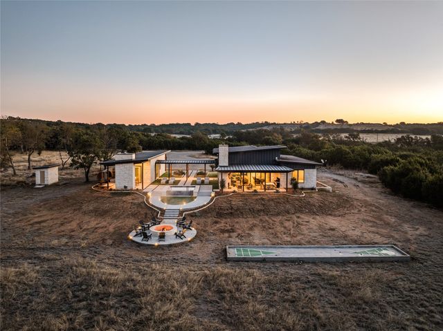 5579 County Road 2013, Glen Rose, TX 76690