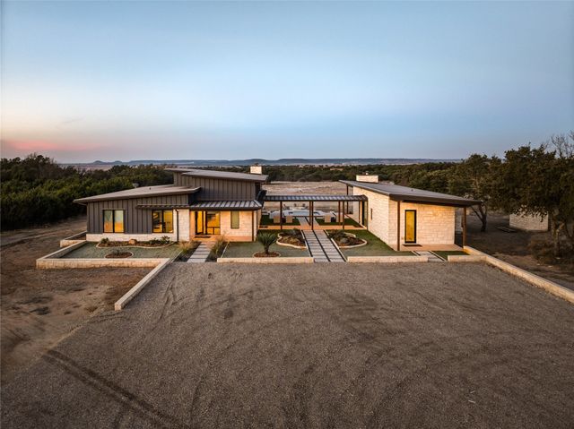 5579 County Road 2013, Glen Rose, TX 76690