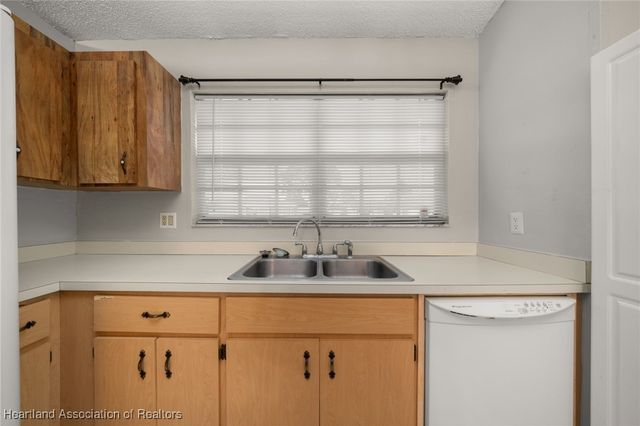 4107 Ramiro Street, Sebring, FL 33825