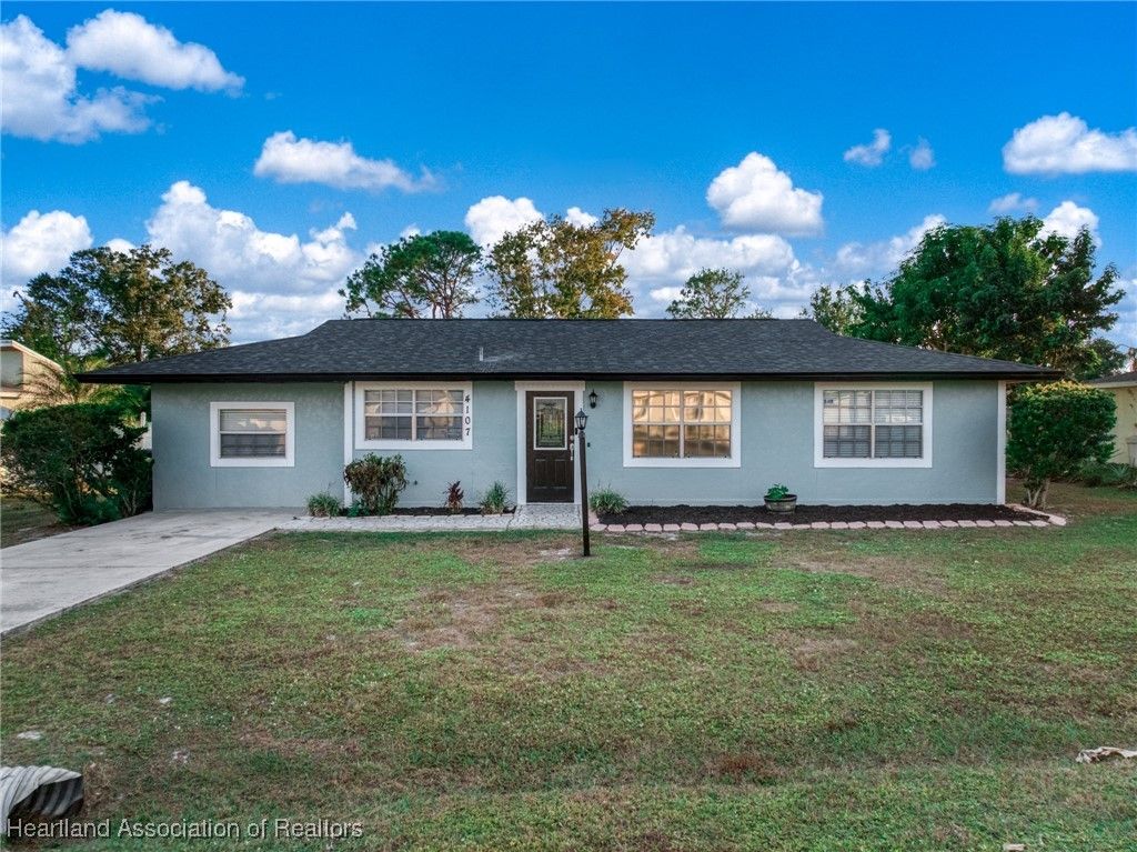 4107 Ramiro Street, Sebring, FL 33825