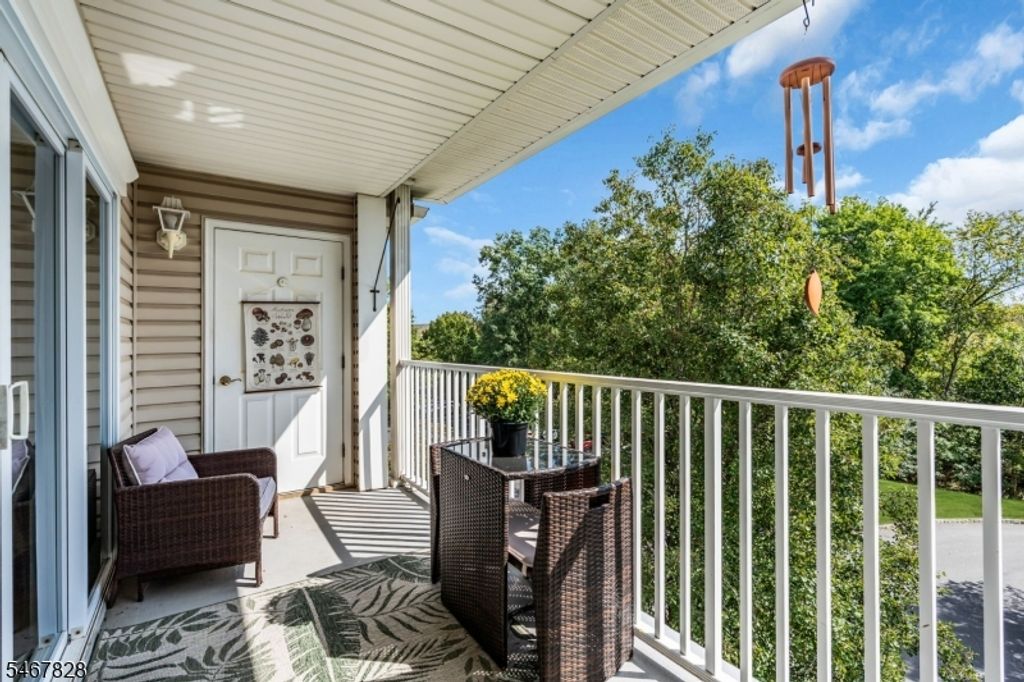 2304 Conrad Way 2304, Franklin Twp., NJ 08873 — photo 2