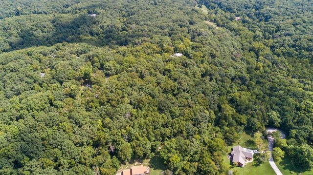 18520 Hawks Hill Road, Wildwood, MO 63069