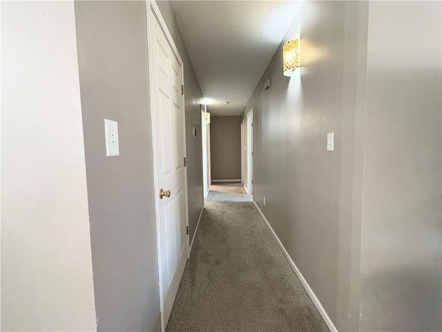 103 W Locust Street, Archie, MO 64725