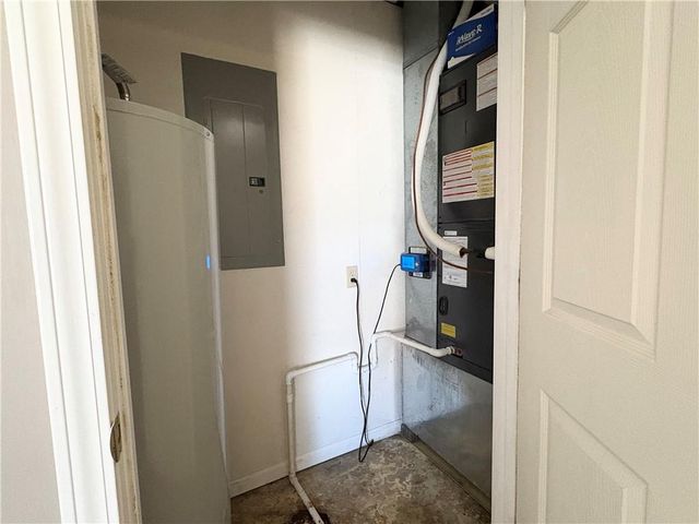 103 W Locust Street, Archie, MO 64725