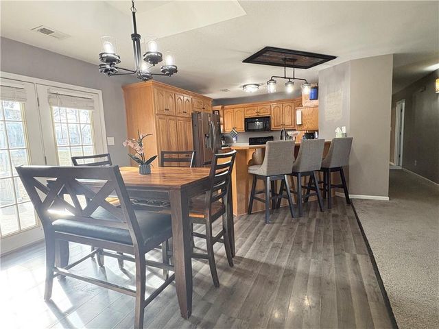 103 W Locust Street, Archie, MO 64725