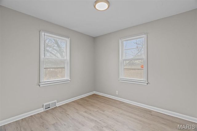 7431 Esterbrook Drive, St Louis, MO 63136