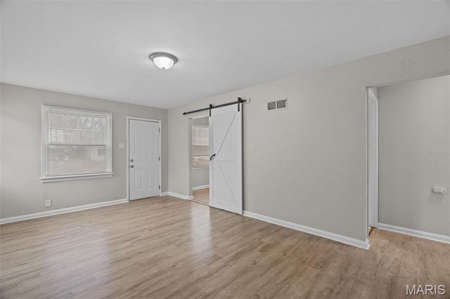 7431 Esterbrook Drive, St Louis, MO 63136