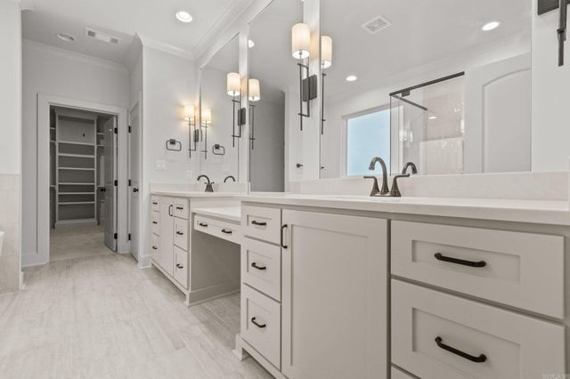 16 Mountain Brook Road, Little Rock, AR 72223