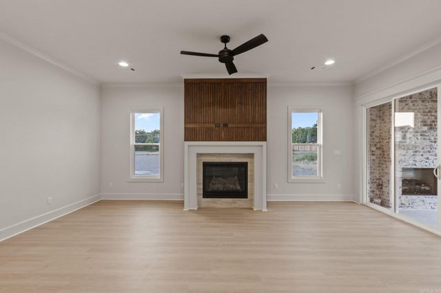 16 Mountain Brook Road, Little Rock, AR 72223