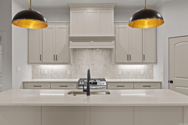 16 Mountain Brook Road, Little Rock, AR 72223