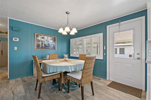 3301 ALT 19 611, Palm Harbor, FL 34683