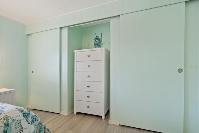 3301 ALT 19 611, Palm Harbor, FL 34683