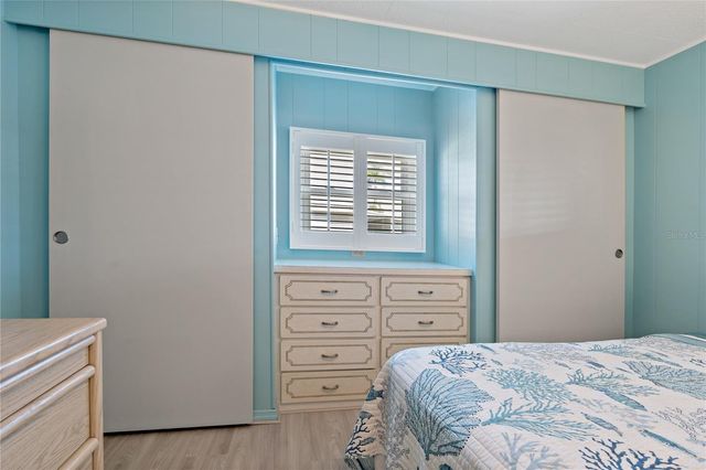 3301 ALT 19 611, Palm Harbor, FL 34683