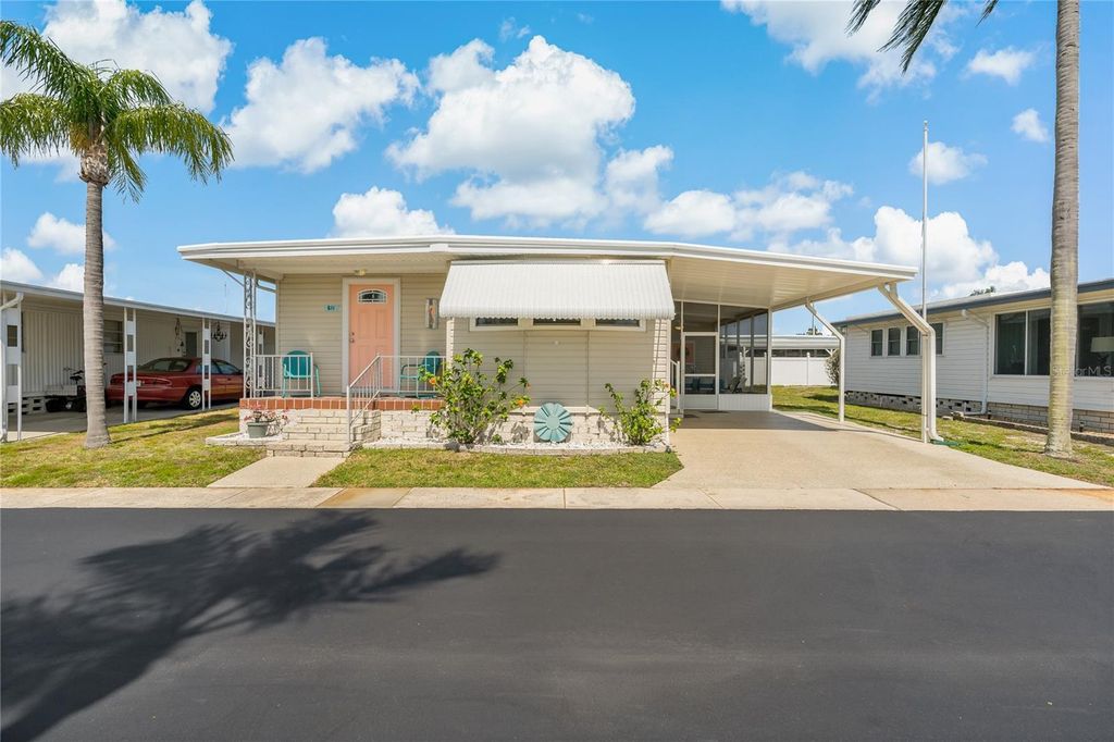 3301 ALT 19 611, Palm Harbor, FL 34683