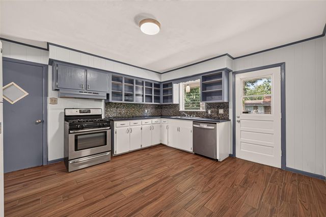 3402 Cameo Drive, Houston, TX 77080