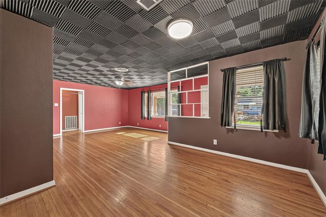 3402 Cameo Drive, Houston, TX 77080
