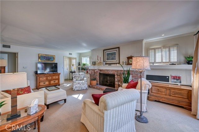 149 Via Waziers, Newport Beach, CA 92663