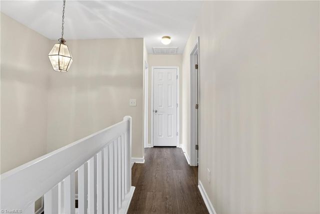 614 Grasswren Way, Greensboro, NC 27409