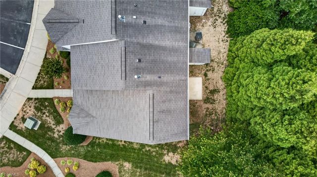 614 Grasswren Way, Greensboro, NC 27409