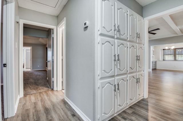 322 Cardinal Creek Drive, Duncanville, TX 75137