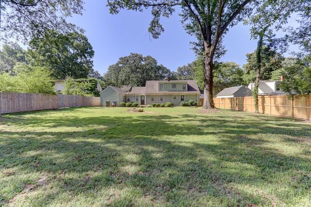 4578 SEQUOIA RD, Memphis, TN 38117