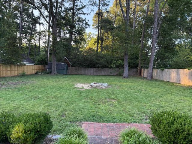 4578 SEQUOIA RD, Memphis, TN 38117