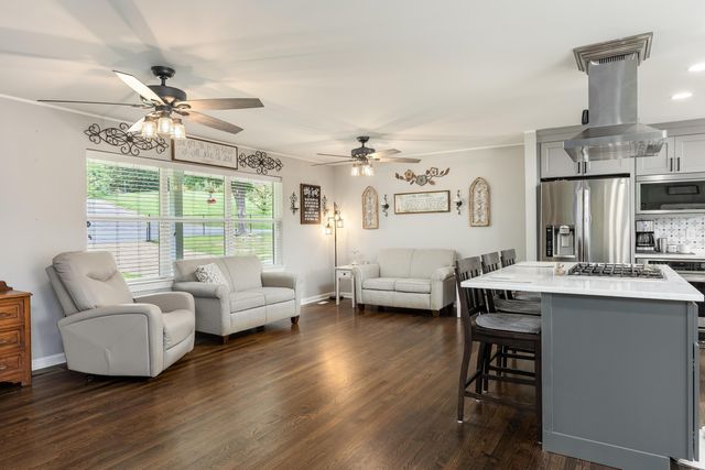 1303 Tabitha Drive, Hixson, TN 37343