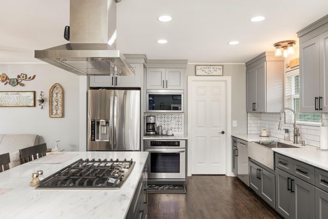 1303 Tabitha Drive, Hixson, TN 37343
