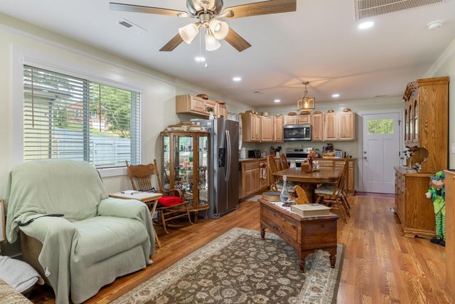 1303 Tabitha Drive, Hixson, TN 37343