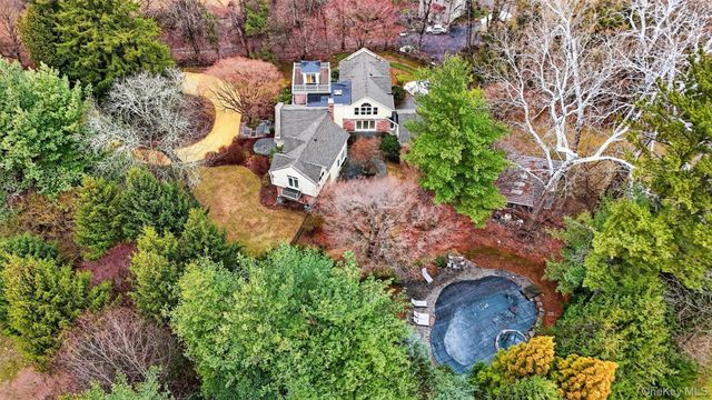 6 W Sunnyside Lane, Irvington, NY 10533