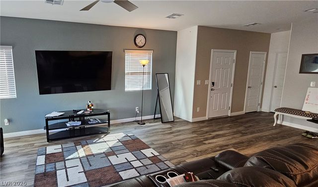 7050 Fossil Rim Street, North Las Vegas, NV 89084