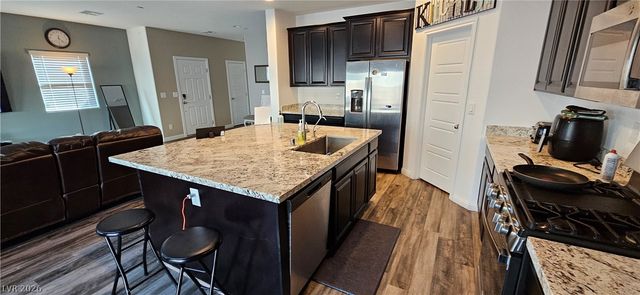 7050 Fossil Rim Street, North Las Vegas, NV 89084