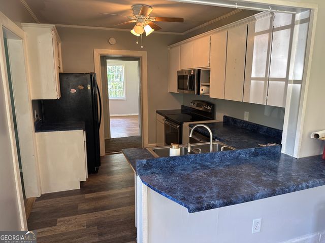 202 Geneva Street, Dublin, GA 31021