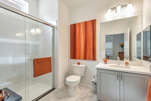 220 Waters Park Circle 201, San Mateo, CA 94403