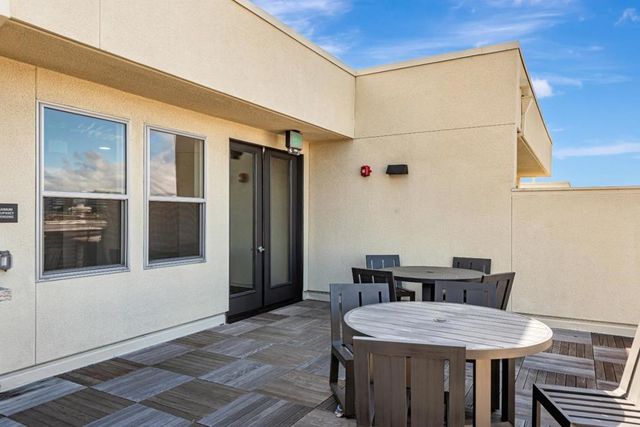 220 Waters Park Circle 201, San Mateo, CA 94403