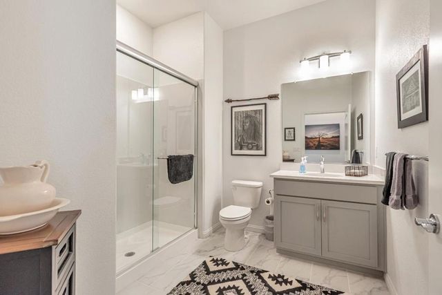 220 Waters Park Circle 201, San Mateo, CA 94403