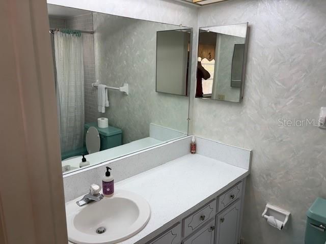 4700 COVE CIRCLE 203, St Petersburg, FL 33708