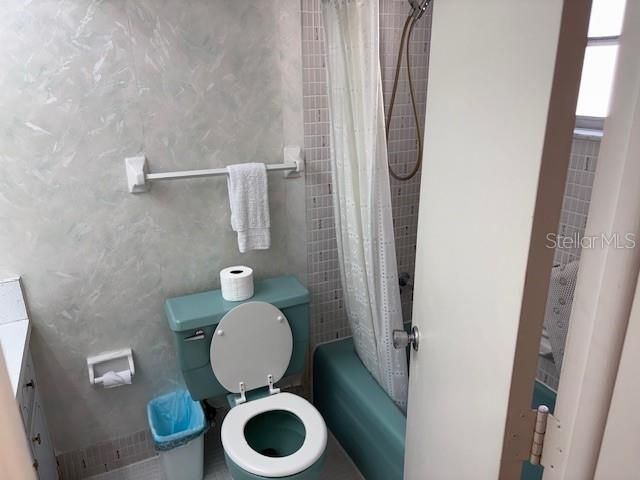 4700 COVE CIRCLE 203, St Petersburg, FL 33708