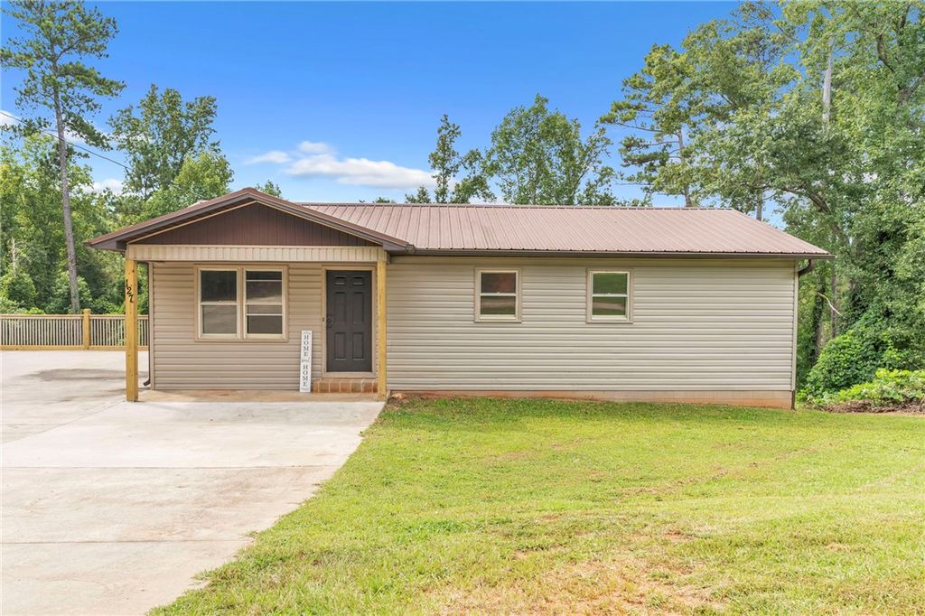 127 Oak Ridge Circle, Seneca, SC 29678