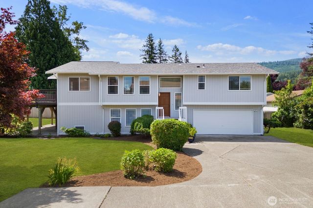 38505 SE 86th Place, Snoqualmie, WA 98065